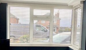 Fraser James Blinds vs Hillarys Blinds